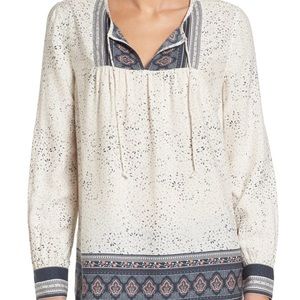 Caslon Boho Embroidered Long Sleeve Top Petite Small